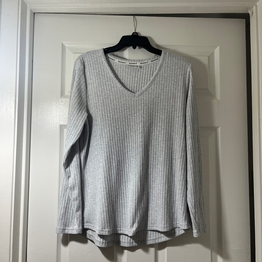 BearPaw Light Gray‎ Ribbed Top
